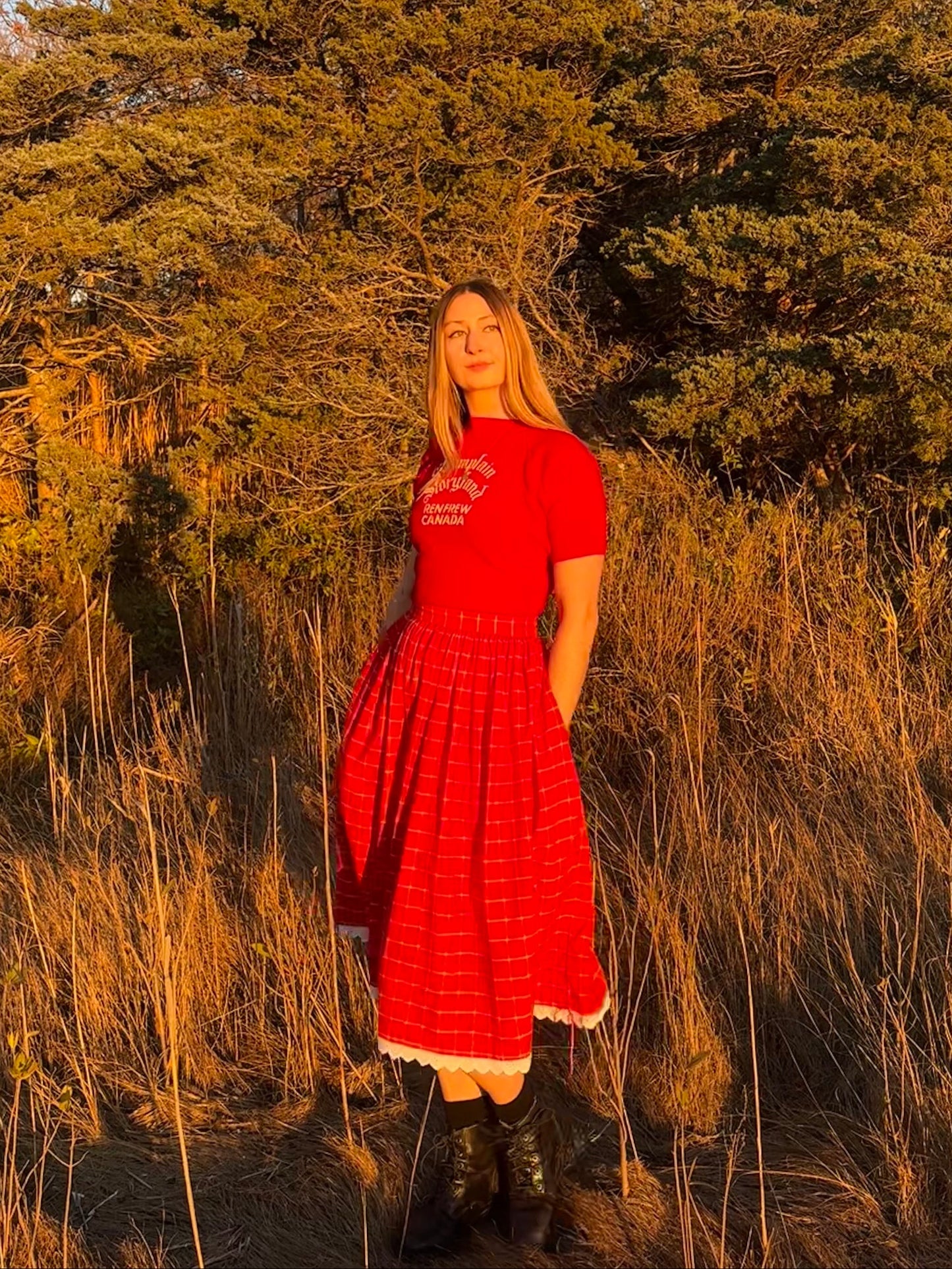 Briarwood Skirt in Scarlet Red