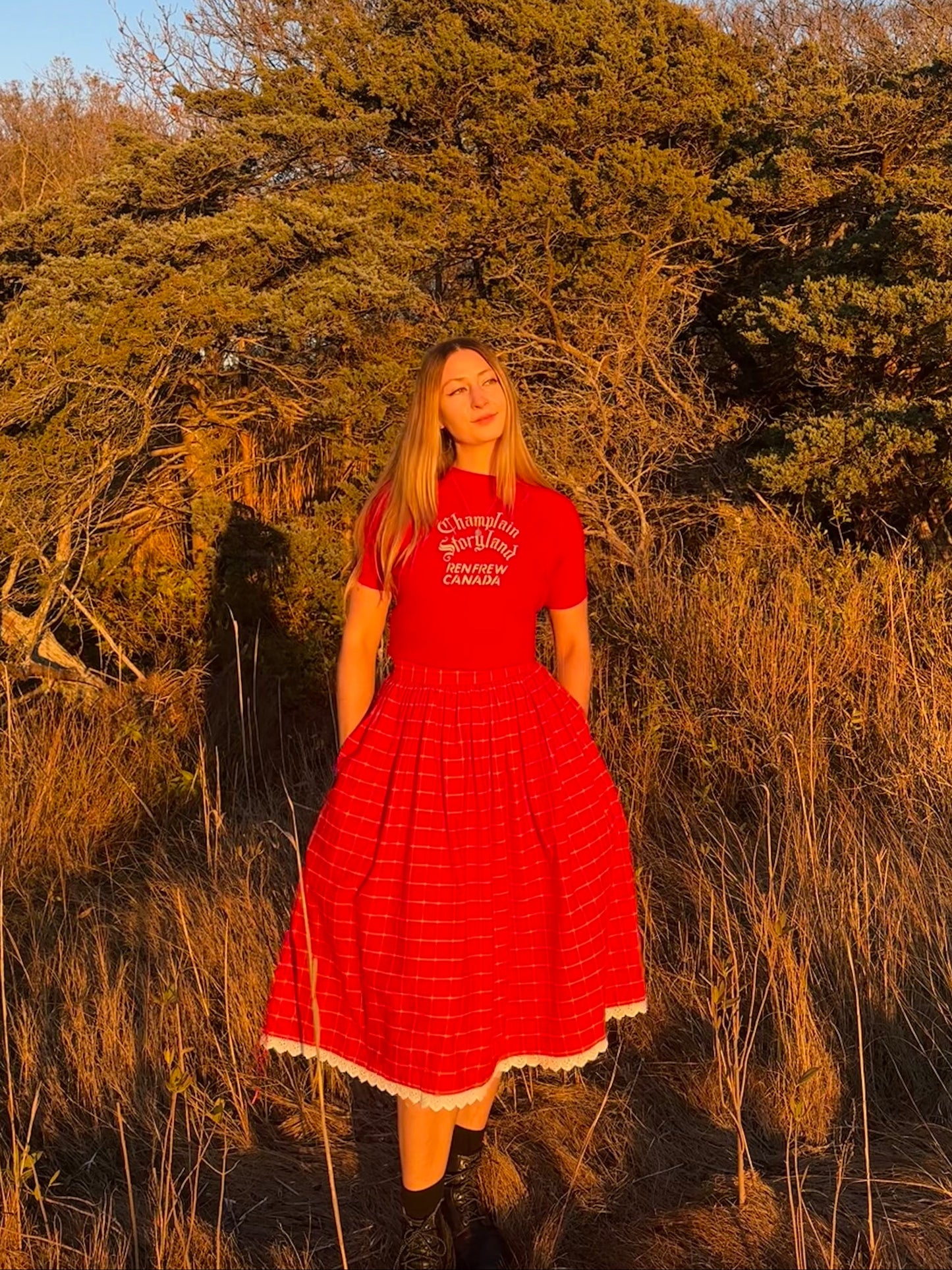 Briarwood Skirt in Scarlet Red
