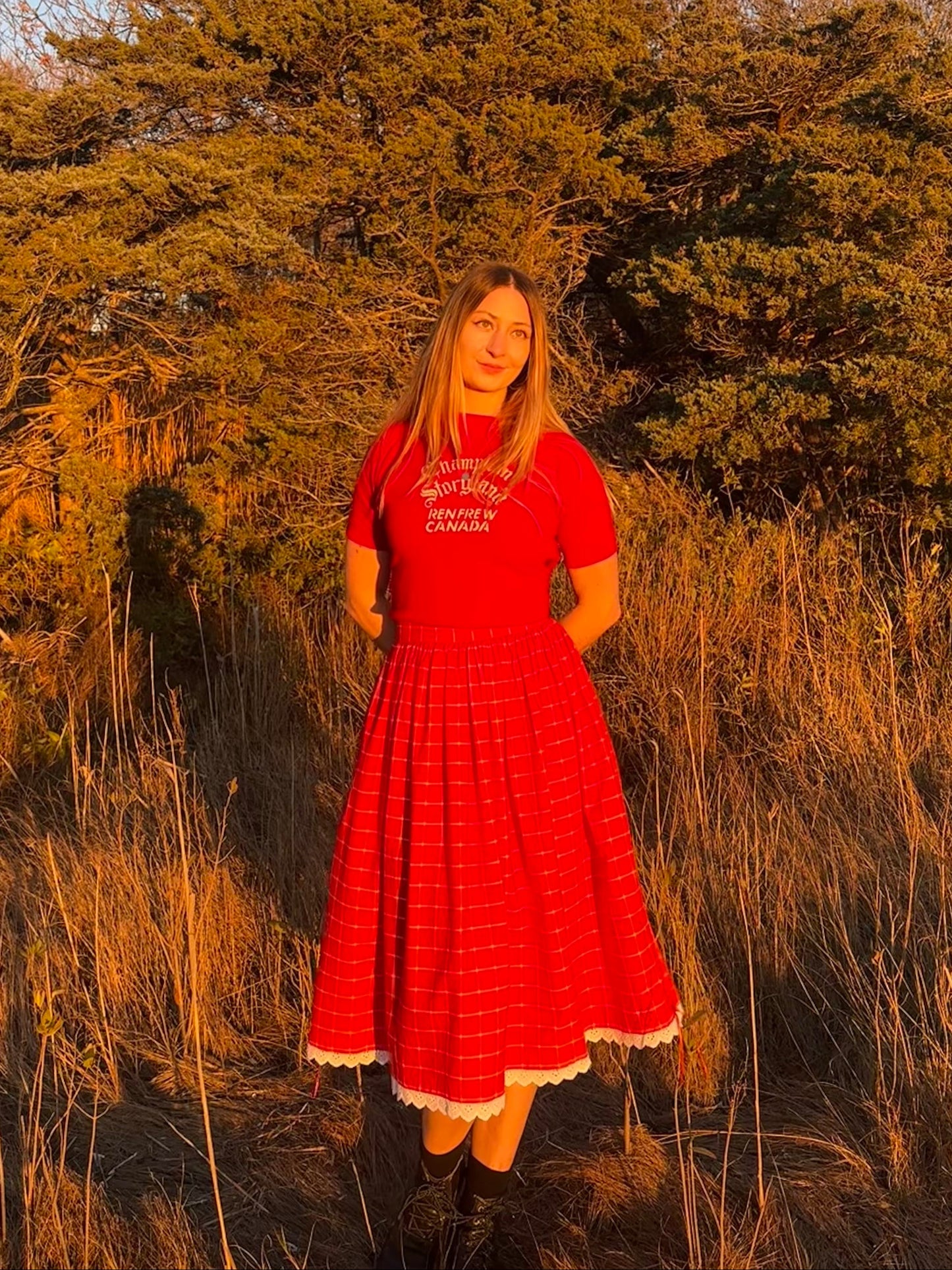 Briarwood Skirt in Scarlet Red