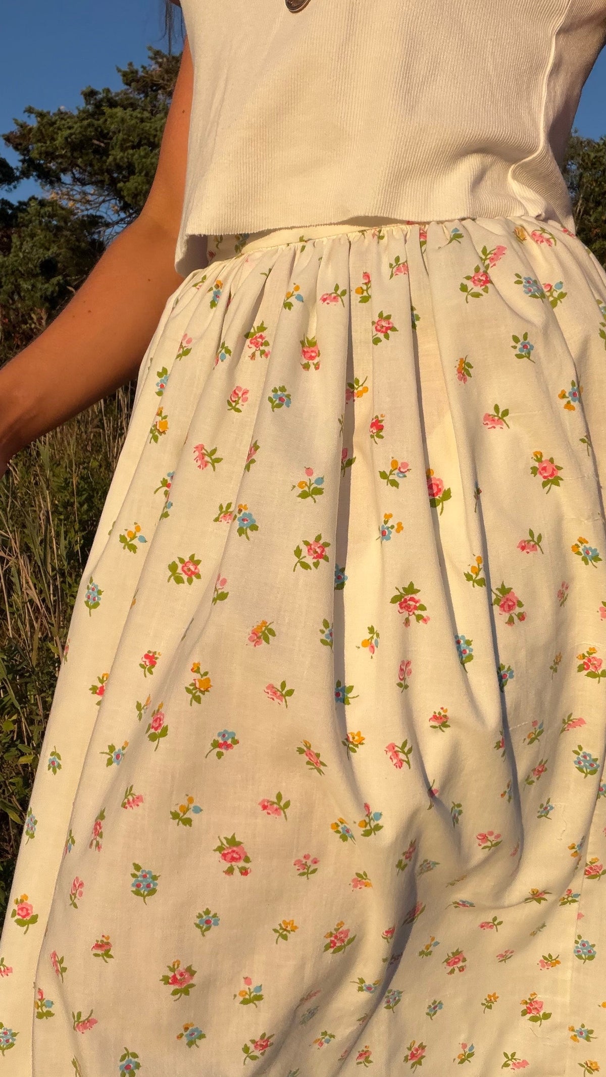 Blossomwood Skirt in White Floral