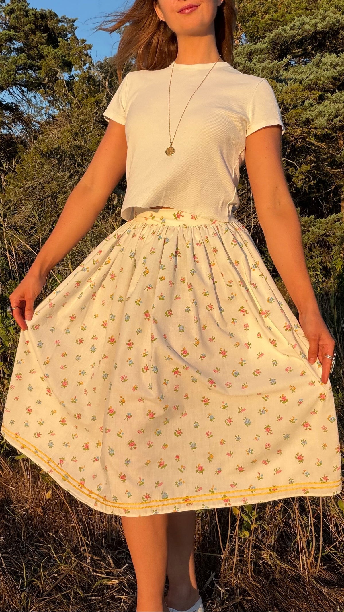 Blossomwood Skirt in White Floral