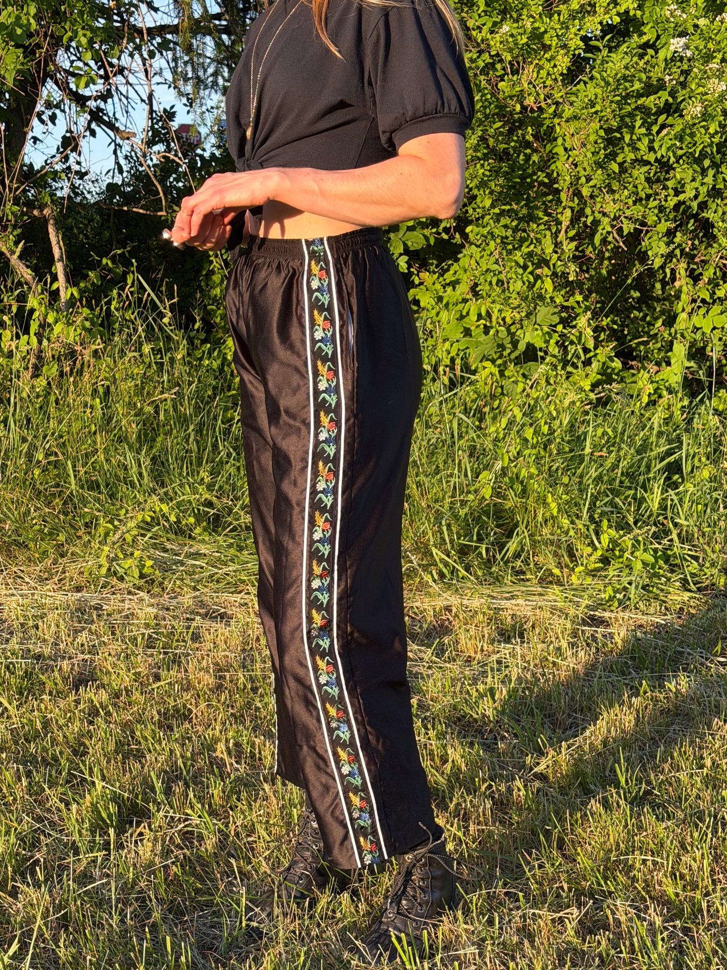Highland Pants in Galactic Black