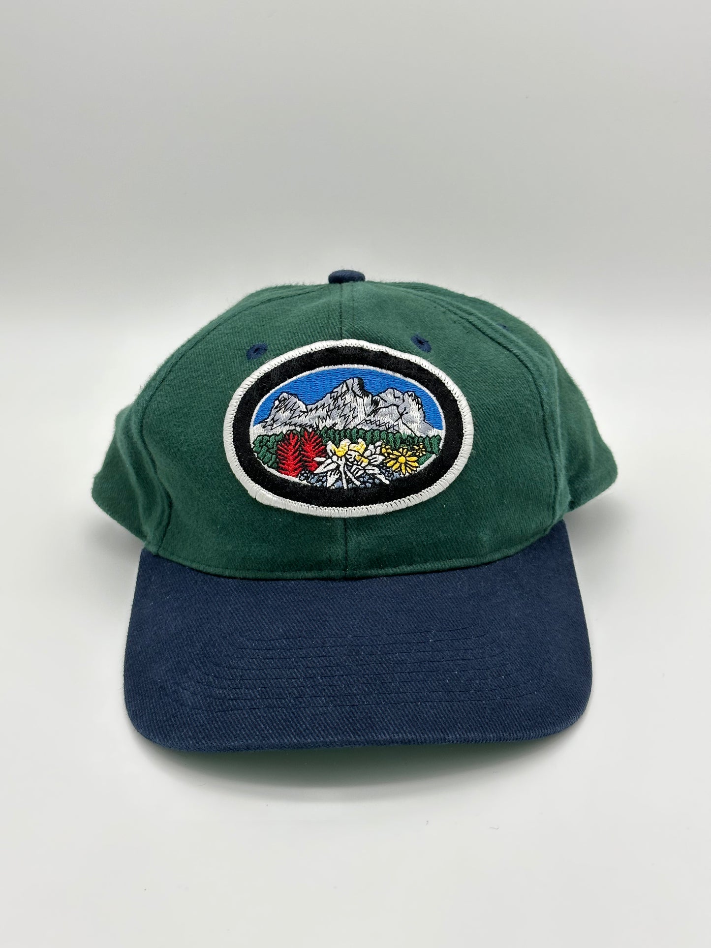 Portal Cap with Mountain View